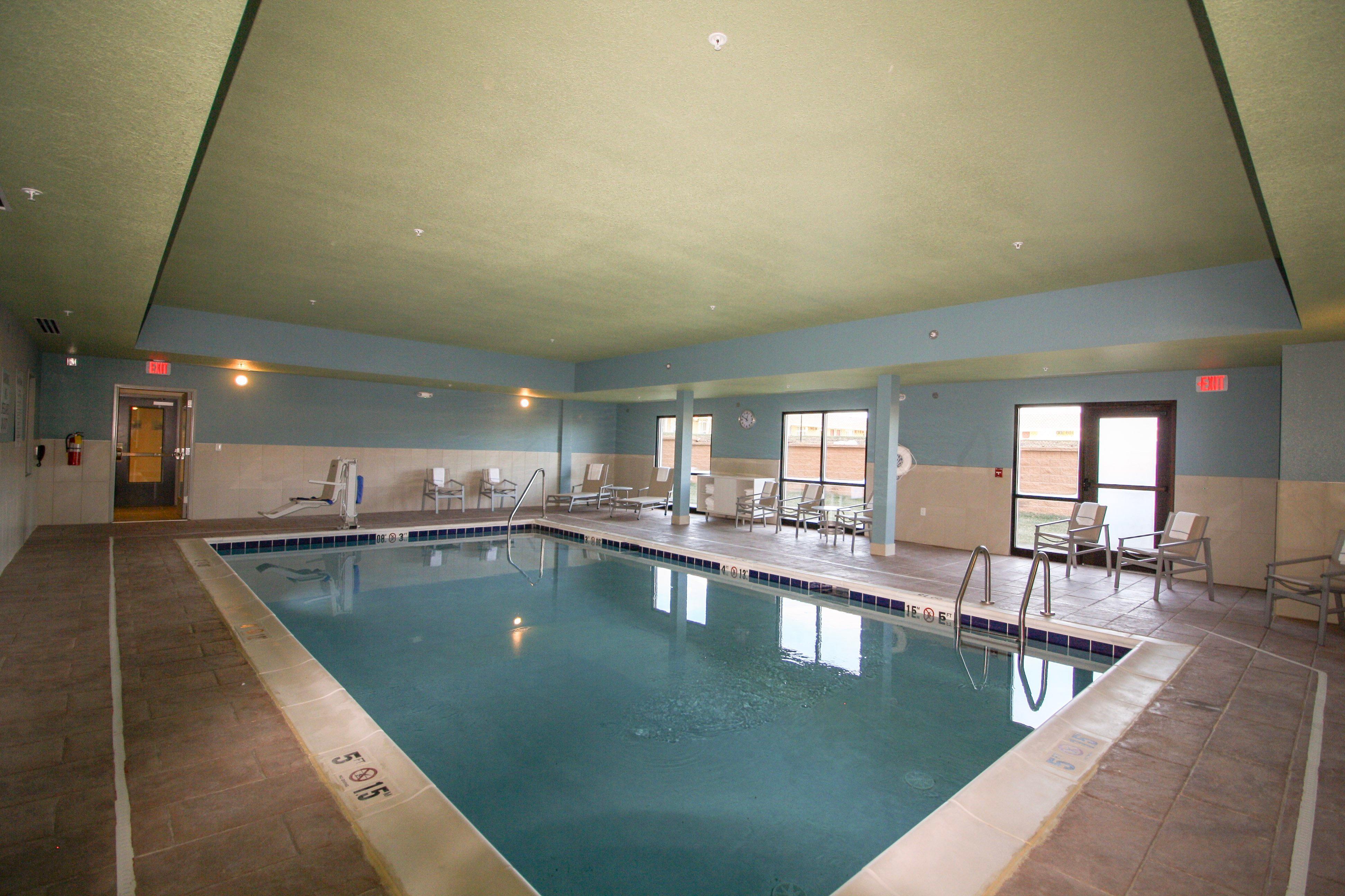 Holiday Inn Express & Suites - Kirksville - University Area By Ihg Exterior foto